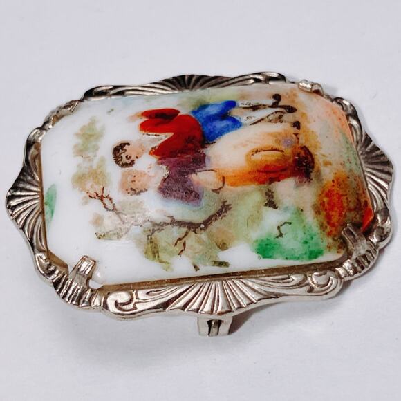 VTG Hand-Painted Porcelain Brooch Courting Silver Tone 1940s Rococo Revival - Picture 2 of 11
